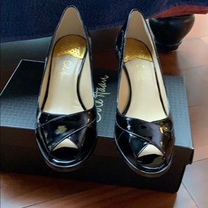 Cole Haan Black patent low pump